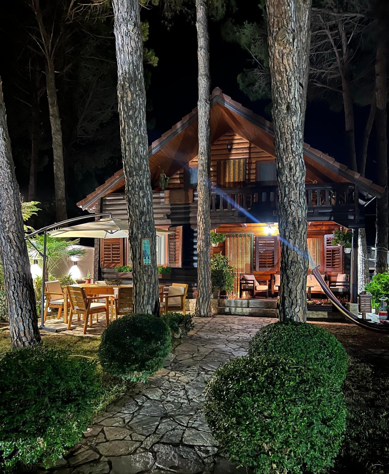 Vila Lulebore Velipojë Exterior foto